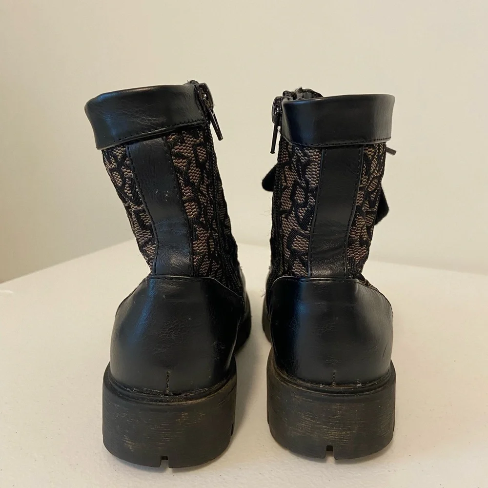 DKNY girl’s‎ Sia Jacquard boots — size 1